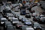 Trafikforlig.»Når man udbygger Køge Bugt-motorvejen, får vi flere biler ind i København og dermed mere trængsel, og det er frygteligt«, siger socialdemokrat i København. 