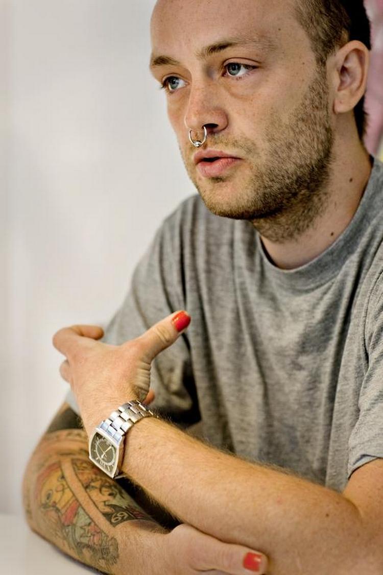 Kritiker. Hvis ikke eleverne vil dyrke heteroseksuel vaginal sex, får de ingen seksualundervisning eller oplysning om sikker sex i folkeskolen, siger Mads Ananda Lohadhl. 