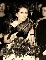 Karen Blixen (1885-1962) i 1935 - få år efter, at hun skrev brevet. 