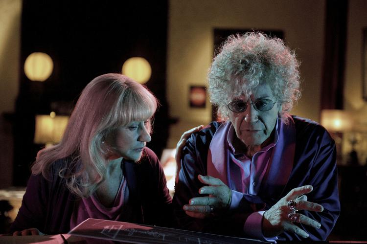 Justitsmord? I dokumentaren 'Phil Spector' spiller Helen Mirren Linda Baden, forsvarsadvokat for den mordtiltalte stjerneproducer Phil Spector, som spilles af Al Pacino. 