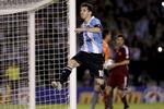 udfordring. Lionel Messi scorede for Argentina i sejren over Venezuela fredag. 