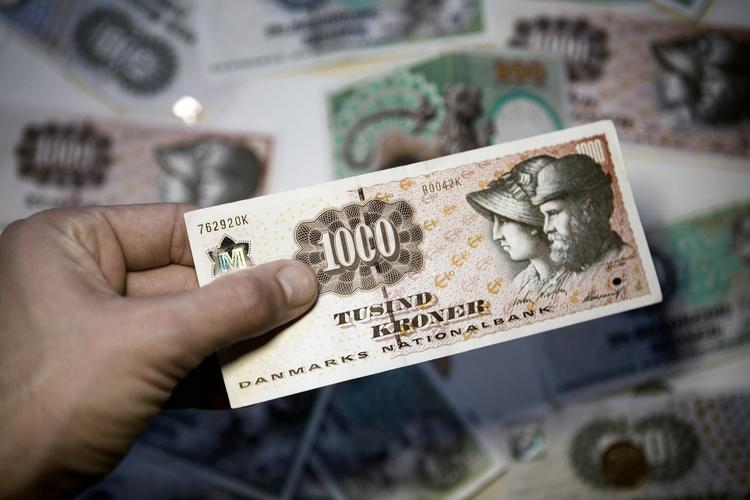 MØGBESKIDT. De danske kroner i testen havde et gennemsnit på 40.000 bakterier, hvilket er tilstrækkeligt til at få en infektion. (Arkivfoto) 