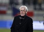 Afgående. Morten Olsen har kontrakt med DBU til sommeren 2014. Han har tridligere været klubtræner i Brøndby, FC Köln og Ajax. 