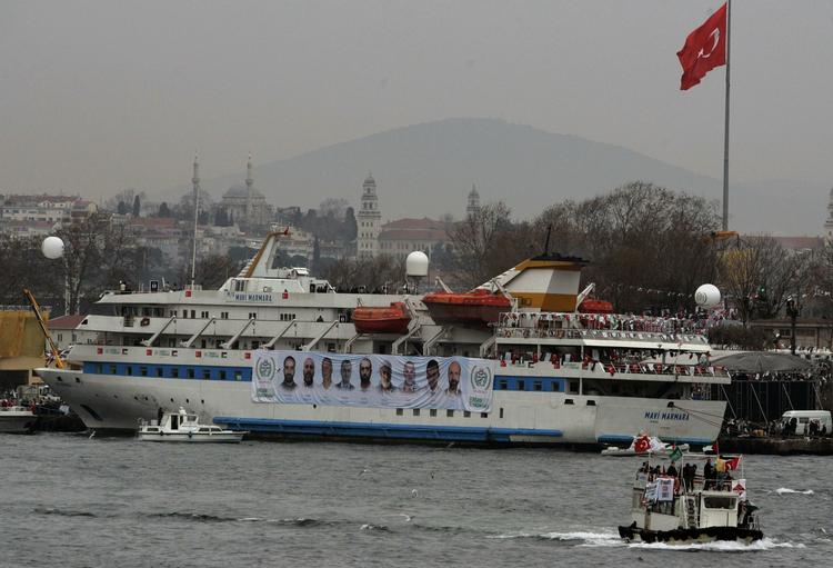 Erstatning. Ni tyrkiske aktivister mistede livet om bord på skibet Mavi Marmara i 2010, da det blev angrebet af israelske soldater. 