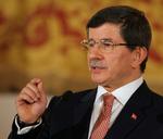 Syrere. Tyrkiets udenrigsministerium afviser beskyldninger om, at landet skulle have bortvist 600 syrere fra en flygtningelejr. Her ses den tyrkiske udenrigsminister Ahmet Davutoglu. 