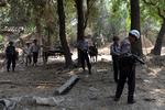 Urolighederne er de værste i det tidligere Burma siden en voldelig konflikt mellem buddhister og muslimer sidste år. Dengang blev omkring 180 personer dræbt, og over 100.000 måtte flygte fra deres hjem. 