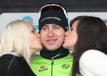 UPS. Som en af de mest vindende i 2012 er Peter Sagan vant til at omgå præmiepiger på sejrspodierne, men efter Flandern Rundt gik det alligevel galt. 