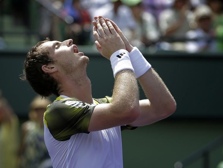 Oprykning. Andy Murray overtager efter dagens sejr andenpladsen på verdensranglisten fra Roger Federer. 