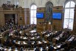 Lockout. Folketingets partier ønsker ikke at blande sig i den lockout, der indledtes i dag. 