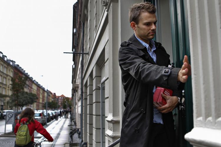 Udluftning. S har brug for ny energi på nogen af regeringens mest afgørende poster, skriver socialdemokraten Michael Vindfeld (billedet) t fra Frederiksberg 