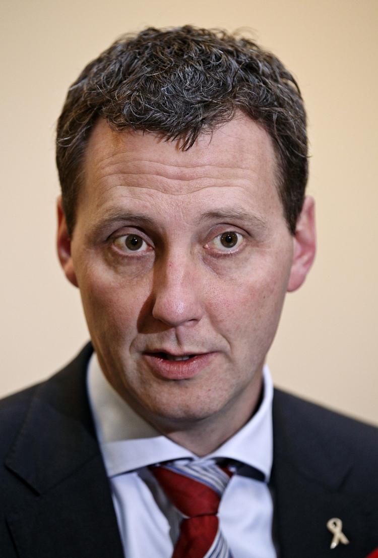 Tolkesagen. Nick Hækkerup har fået udpeget otte afghanske tolke, som er særligt udsatte. 