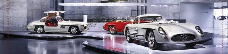 til race. Den klassiske Mercedes 300 SL er kendt for sine mågevingedøre. Den blev bygget både til væddeløb og mere civilt brug. 