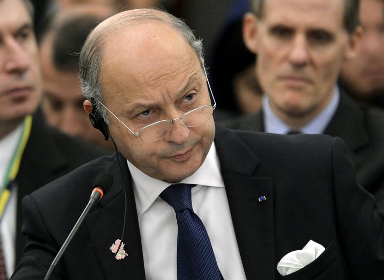 Koreakrise. Frankrigs udenrigsminister, Laurent Fabius, vil i næste uge rejse til Kina for at drøfte situationen i Nordkorea. 