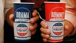 KAPLØB. Amerikanske 7-Eleven-kiosker registrerer, om kaffekunder støtter Barack Obama eller Mitt Romney. Resultatet af kapløbet har tidligere vist sig at være forbløffende retvisende for virkelighedens valg. 