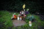 neutral. En religionsneutral gravplads betyder blandt andet, at religiøse symboler som jødestjerner, kors og halvmåner ikke vil være at finde her. 