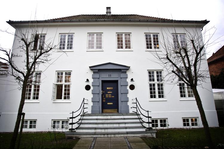 Lobbyisme, som den Waterfront (billedet) udførte på vegne af DSB overfor Dansk Folkeparti, skal mere frem i lyset, mener Amalie Kestler. 
