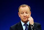 Skandale. Deutsche Bank-ledelsen - inklusive finansdirektør Stefan Krause - har rigeligt at tænke over i disse dage. Banken efterforskes for at skjule gæld, og nu bliver den stillet i dårligt lys af lækkede papirer. 