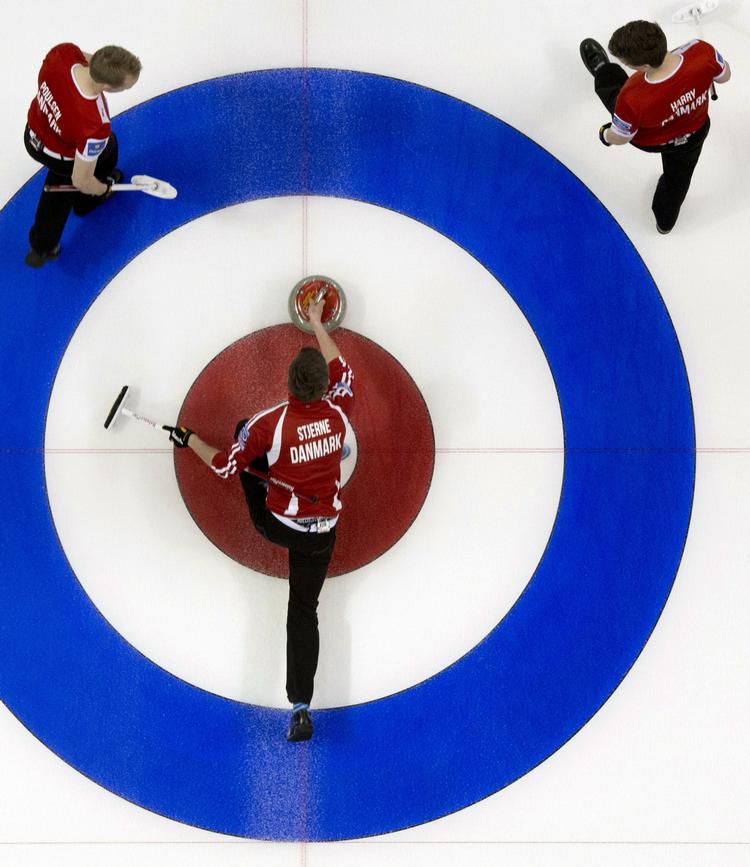 Bronzekamp. Søndag kl. 20 (dansk tid) spiller Rasmus Stjerne og hans hold om VM-bronze mod Skotland. 
