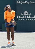 Vinder. Serena Williams brugte både mund og slagkraft i sejren over Jankovic. 