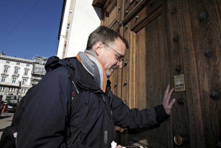 OPGIVENDE. Formanden for Danmarks Lærerforening, Anders Bondo Christensen, har svært ved at se, hvordan konflikten om lærernes arbejdstidsregler skal blive løst. 