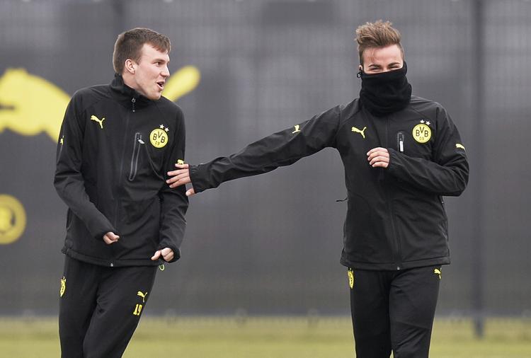Favoritter. Mario Götze og Kevin Grosskreutz vil sætte Malaga under pres i aften. 