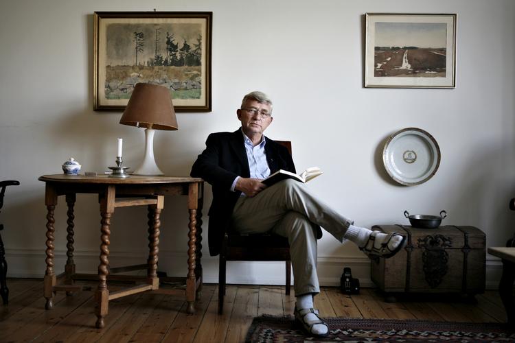 Blogindlæg. Søren Krarup mener ikke, at hans datter og partifælle - DF'eren Marie Krarup - har beklaget sine udtalelser, selv om hun i går udtalte, at hun var ked af, hvis nogen var blevet stødt over hendes kommentarer om maori-kulturen. 