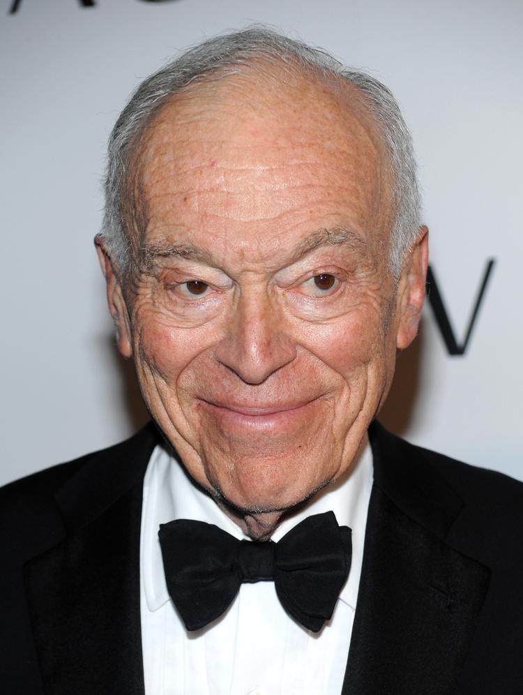 Milliardær. Leonard Lauder har tjent en formue på mærker som MAC og Clinique. 