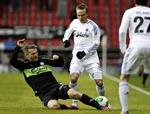 Hjælpemiddel. Hvis FCK'erne (her Pierre Bengtsson og Thomas Delaney) skulle få skader, kan de blive behandlet med 'blodspinning'. 