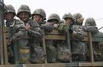 Øvelse. Sydkoreanske soldater ses under en øvelse, mens truslerne fra Nordkorea fortsætter. 