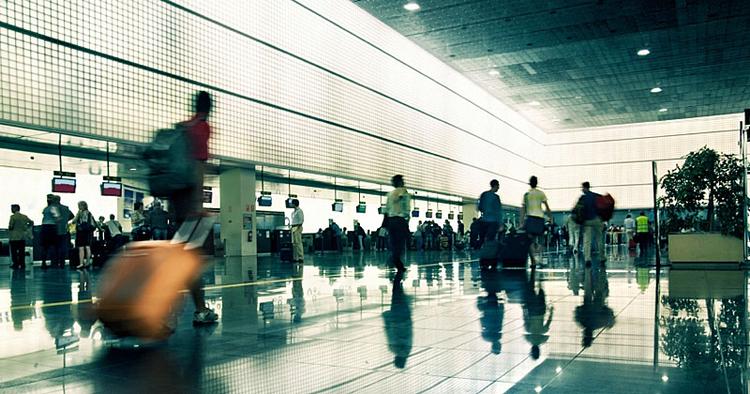 Lufthavnskultur. Tiden i lufthavnen inden boarding er som regel en hyggelig oplevelse, men ikke altid. 
