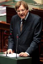 Kontroversiel. Den belgiske politiker er flere gange blevet nævnt som en mulig formand for  EU-kommissionen. Men paradoksalt nok spænder hans kærlighed til unionen ben for ambitionerne. 