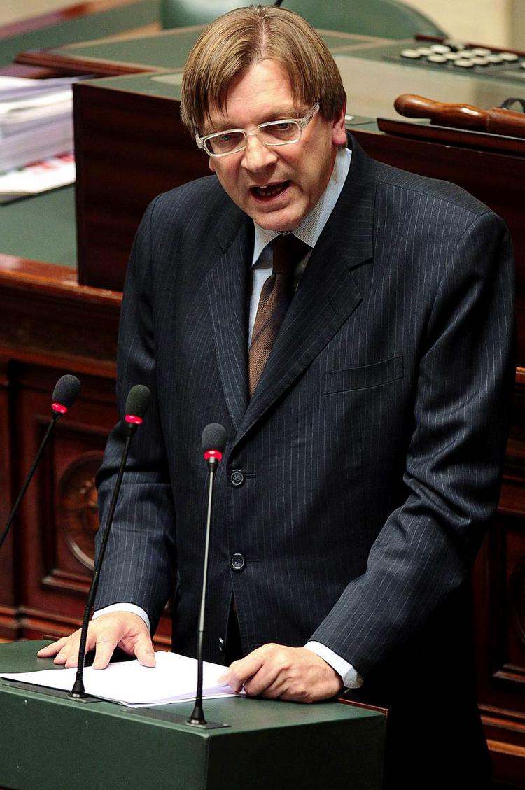 Kontroversiel. Den belgiske politiker er flere gange blevet nævnt som en mulig formand for  EU-kommissionen. Men paradoksalt nok spænder hans kærlighed til unionen ben for ambitionerne. 