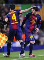 opkvikkende. Barcelonas Lionel Messi (th) bliver skiftet ind i stedet for Cesc Fabregas - og indskiftningen fik med det samme en opløftende effekt på hjemmeholdet og tilhængerne. 