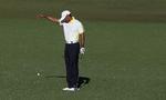 DROPPET. Fordi han brød reglerne, burde Tiger Woods trække sig fra Masters, mener Nick Faldo. 