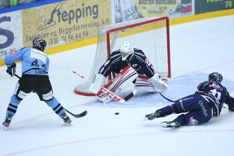 finaleserie. Sønderjyske holdt liv i finaleserien mod Frederikshavn med en sejr. 