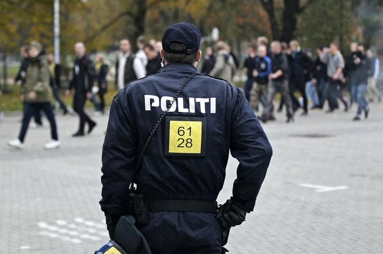 Udsat. Politiskolen underviser betjentene i konflikthåndtering, men det er ikke nok til at undgå konfrontationer. 