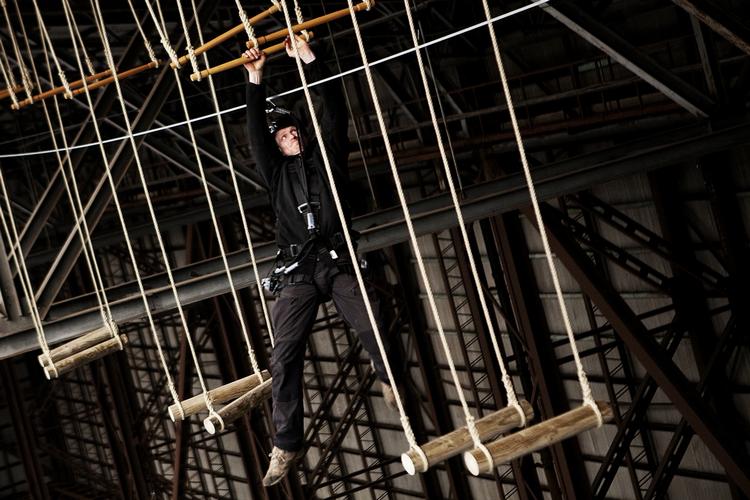 Urban Ranger Camp er drevet at brødrene Flemming, Glen og Ole Jensen, som alle har en fortid indenfor militær, politi og teambuilding. De sidste fire år har Flemming Jensen arbejdet fuld tid i hallerne på Refshaleøen, fordi brødrene også samme sted driver Team Challenge, der er rappelling, klatring, frit falds- og balanceøvelser i op til 35 meters højde. 