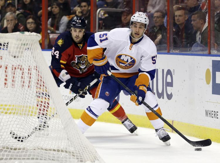 succes. Frans Nielsen (th) har scoret 12 point i de seneste 15 kampe for New York Islanders. 