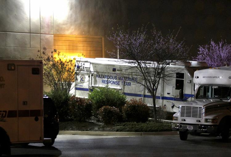 UDRYKNING. Politiet i Washington måtte i går rykke ud til et postcenter, da der blev fundet et brev med det dødelige giftstof ricin. 