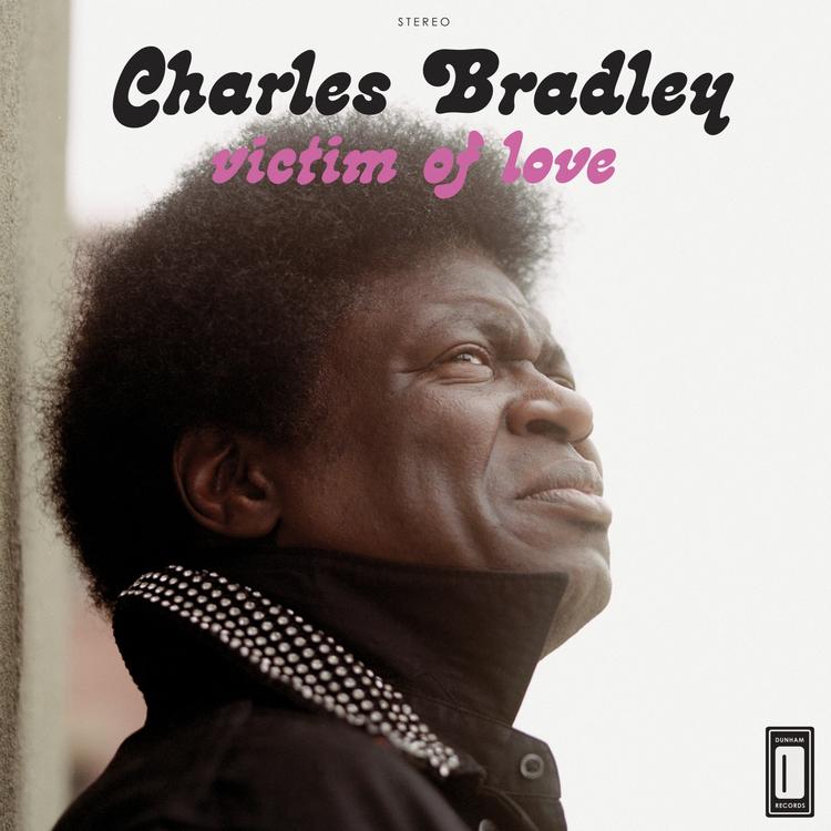 Sjæl. Charles Bradley stemme har stort format, men den aldrende sanger kan mere, end hans nyeste udgivelse viser. 
