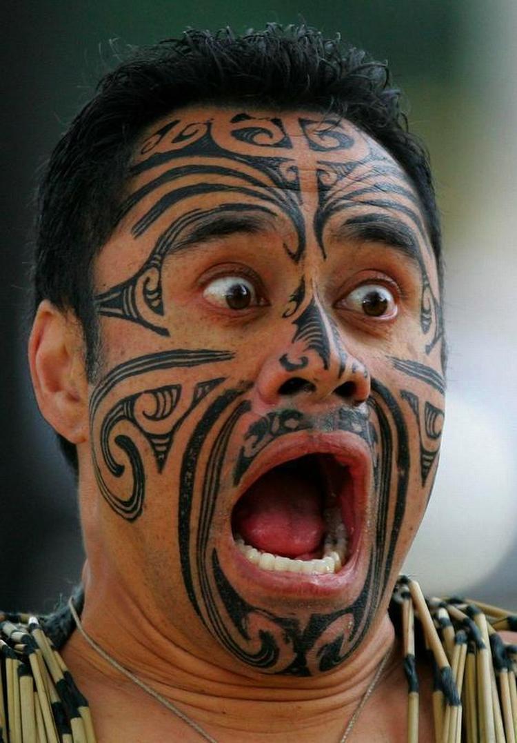 misforståelse. Man kunne have troet, at Marie Krarups kommentarer om maoriernes kultur var stemt negativt og som en hån. Her er en maori i gang med krigsdansen Haka. 