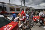 OUTSIDER. Franske Maxime Bouet (nr. 72) fører overraskende Giro del Trentino. 