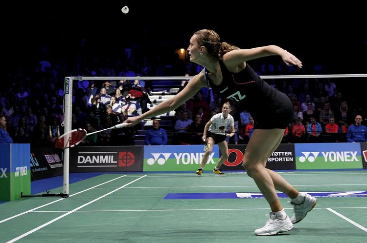 SPORT. Tine Baun sagde farvel til badminton-karrieren med en sejr over den tidligere badminton-stjerne Camilla Martin. 