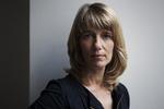 KARRIERE. »Jeg tror, jeg er delt nærmest midt over i forhold til det her sted og til at være en del af det internationale, humanitære diplomati. Derfor er det lidt svært«, siger Politikens afgående kulturredaktør, Anita Bay Bundegaard. 
