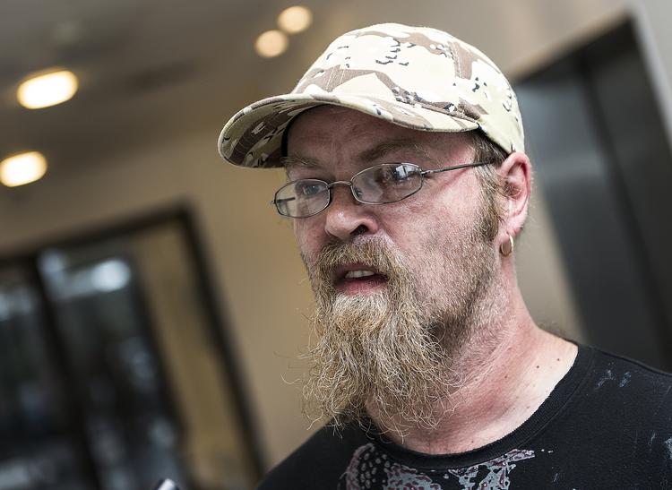 Verdenskendt. 'Dovne Robert' er blevet interviewet til New York Times, der kalder ham 'Laxy Robert'. 