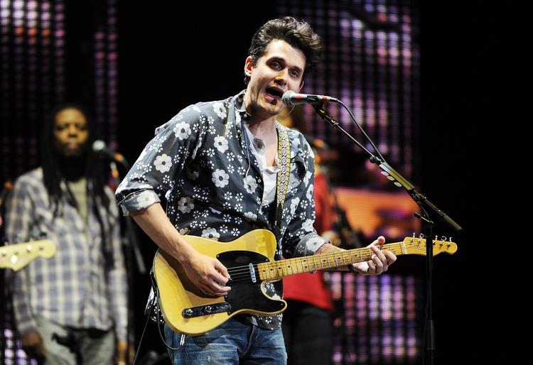 Guitarhelt. John Mayer udgivet hele fire livealbum ud af i alt ni. 