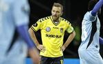 Problemklub. Brøndby har brug for både penge og point. Klubben ligger tredjesidst med 31 point - samme antal som AC Horsens der ligger næstsidst. 