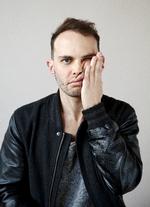 Udvikling. Autre Ne Veut med det borgerlige navn Arthur Ashin er fremsynet på nyt album. 