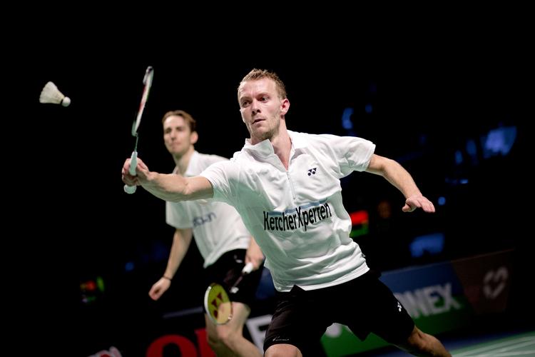 vindere. 23 minutter tog det Mathias Boe og Carsten Mogensen at vinde den første kamp i Indien. 
