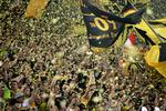 TRÆKPLASTER. Med 80.000 tilskuere får Borussia Dortmund en opbakning på hjemmebane som meget få hold i Europa. 